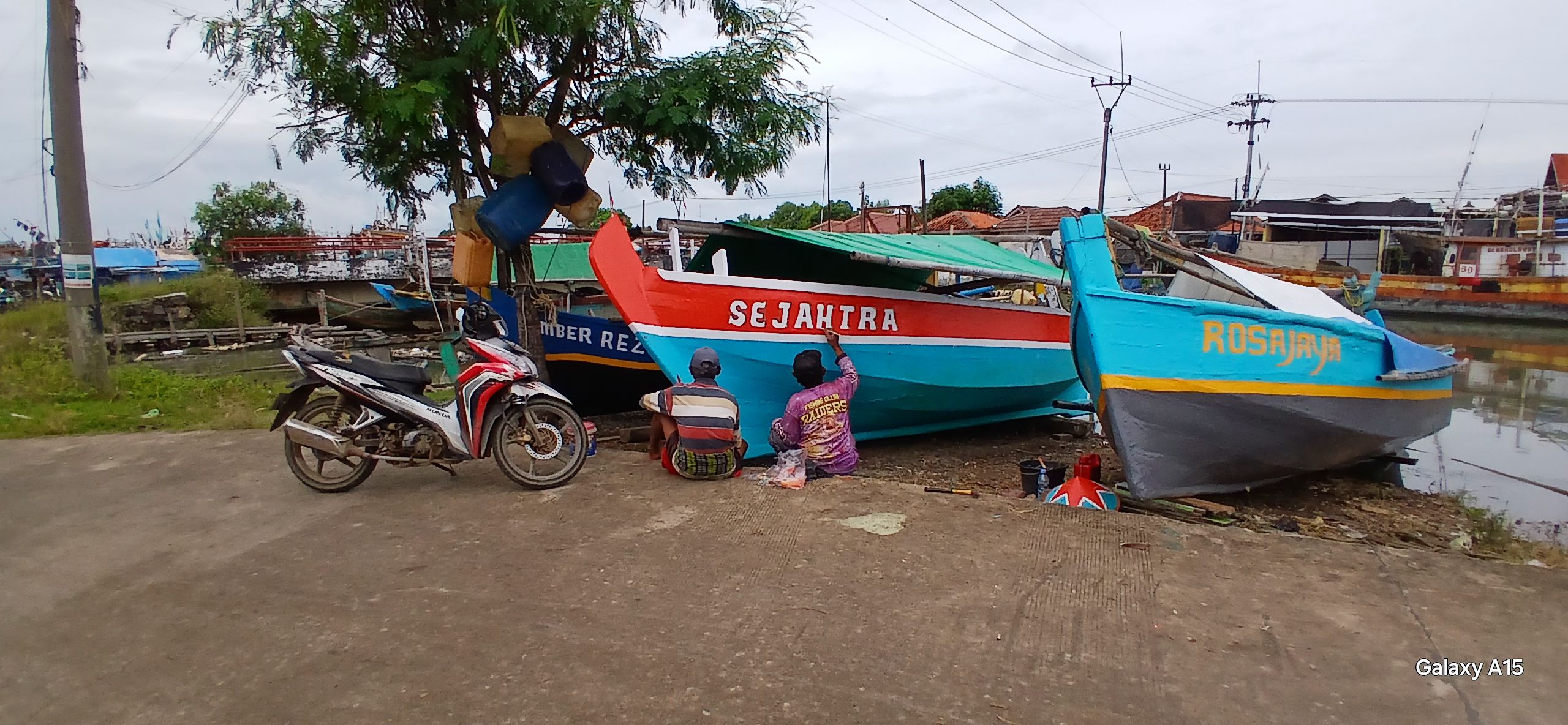 Puisi-Puspasari